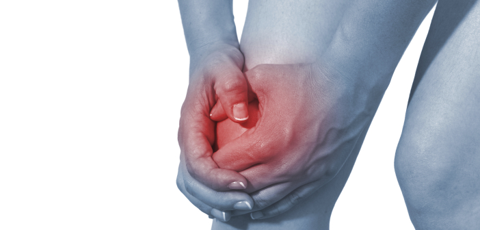 What Are Meniscus Tear Symptoms Acute pain in a woman knee