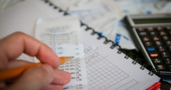 The Impact an Awning Will Have on Your Utility Savings save moneys