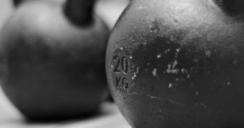 5 Great Exercises with a Kettle Bell kettlebell