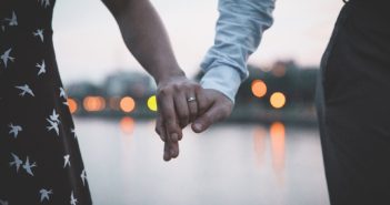 5 Key Tips for Finding an Engagement Ring ring