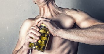 5 Benefits of Using an In-Home Personal Trainer man-641691_1920