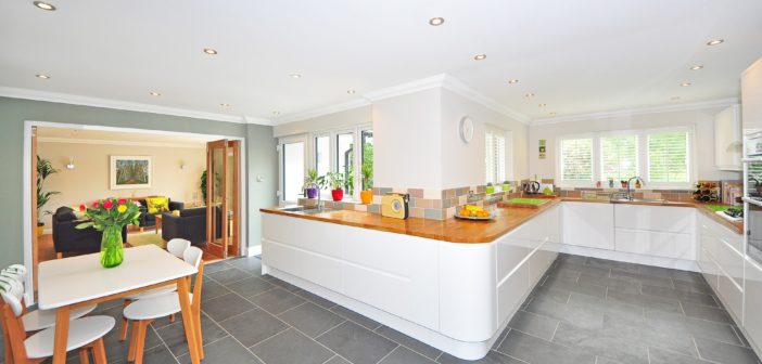 6 Tips for Getting Your Dream Kitchen kitchen-1336160_1920