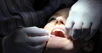 6 Smart Reasons to See a Dentist on a Regular Basis Dentist
